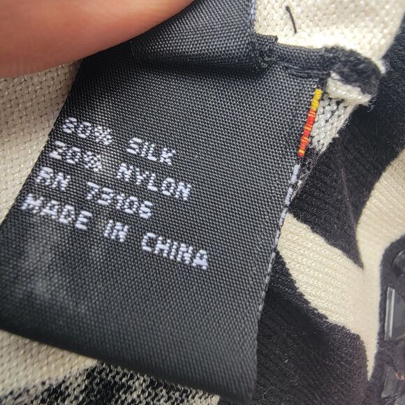 Vintage Michael Simon beaded embellished black and white floral silk blend... - Picture 7 of 8